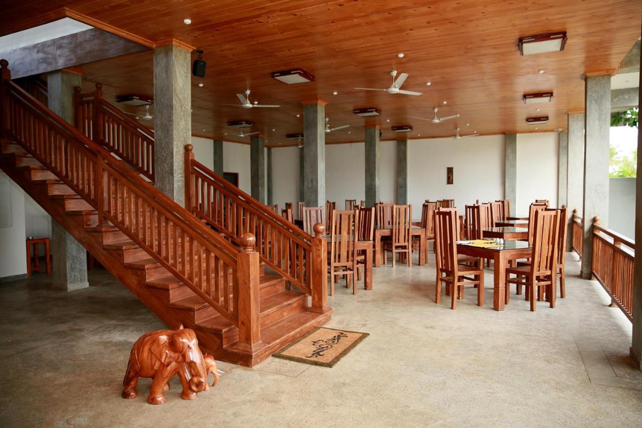 Hotel Samaraana à Ahangama Extérieur photo