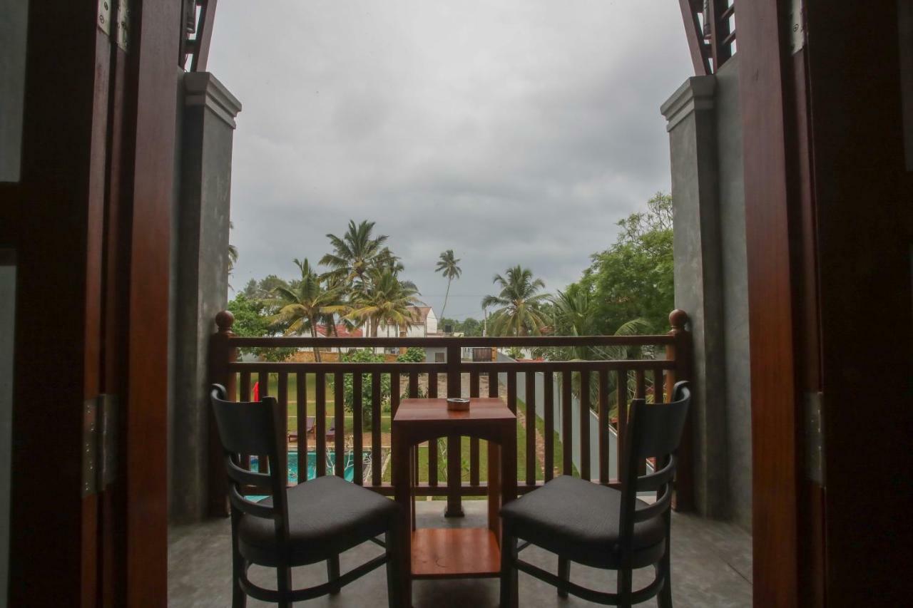 Hotel Samaraana à Ahangama Extérieur photo